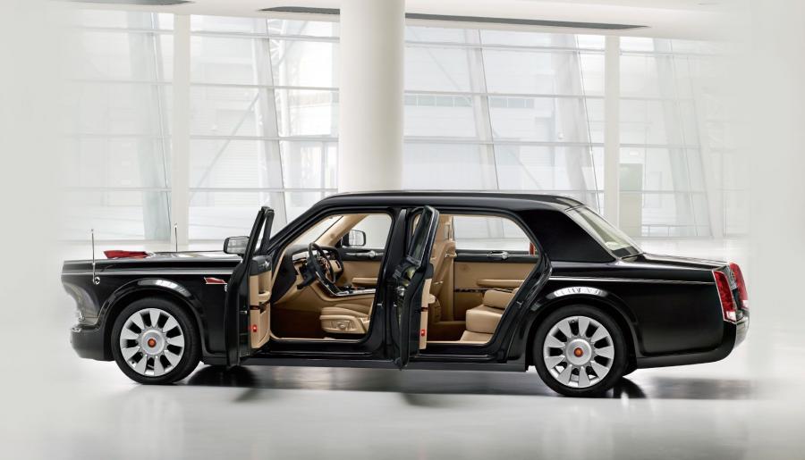  HongQi L5 (CA7600A) 2014 года  (фото 11 из 16)